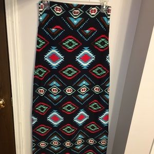 Patterned Maxi Skirt